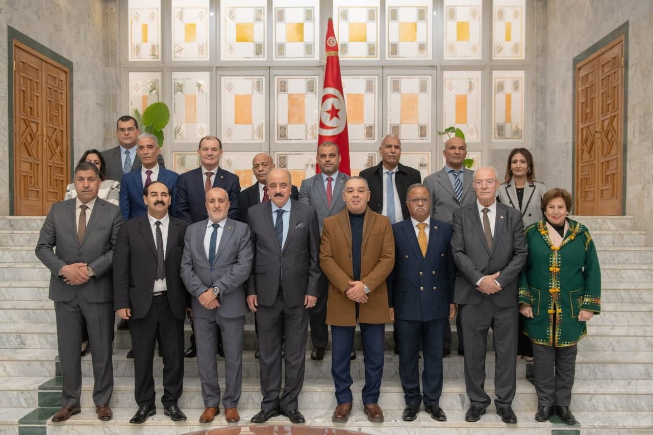 Tunisian FM: Algeria and Tunisia Stand Together in Times of Need