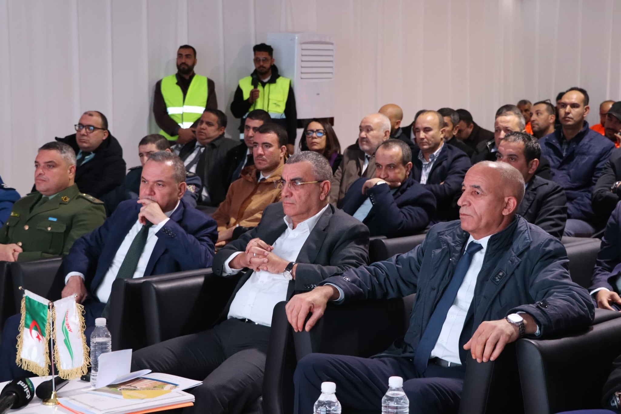 Minister Glaoui Emphasizes Quality in Tiaret-Tissemsilt Railway Project