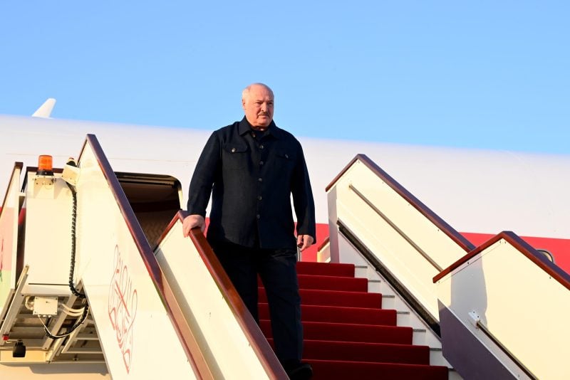 Belarusian President Lukashenko Arrives in Algeria for Official Visit