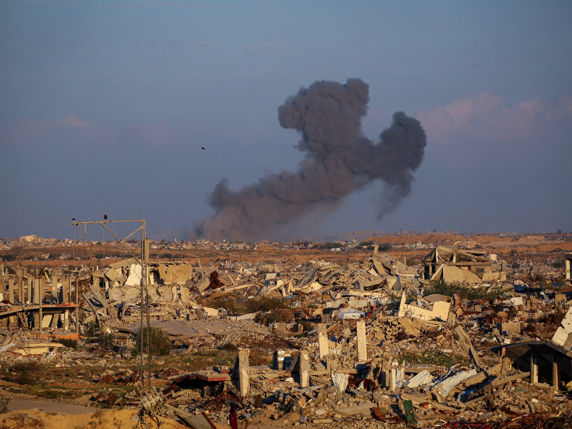 Palestinian Killed in Gaza; Search for Israeli Remains Intensifies