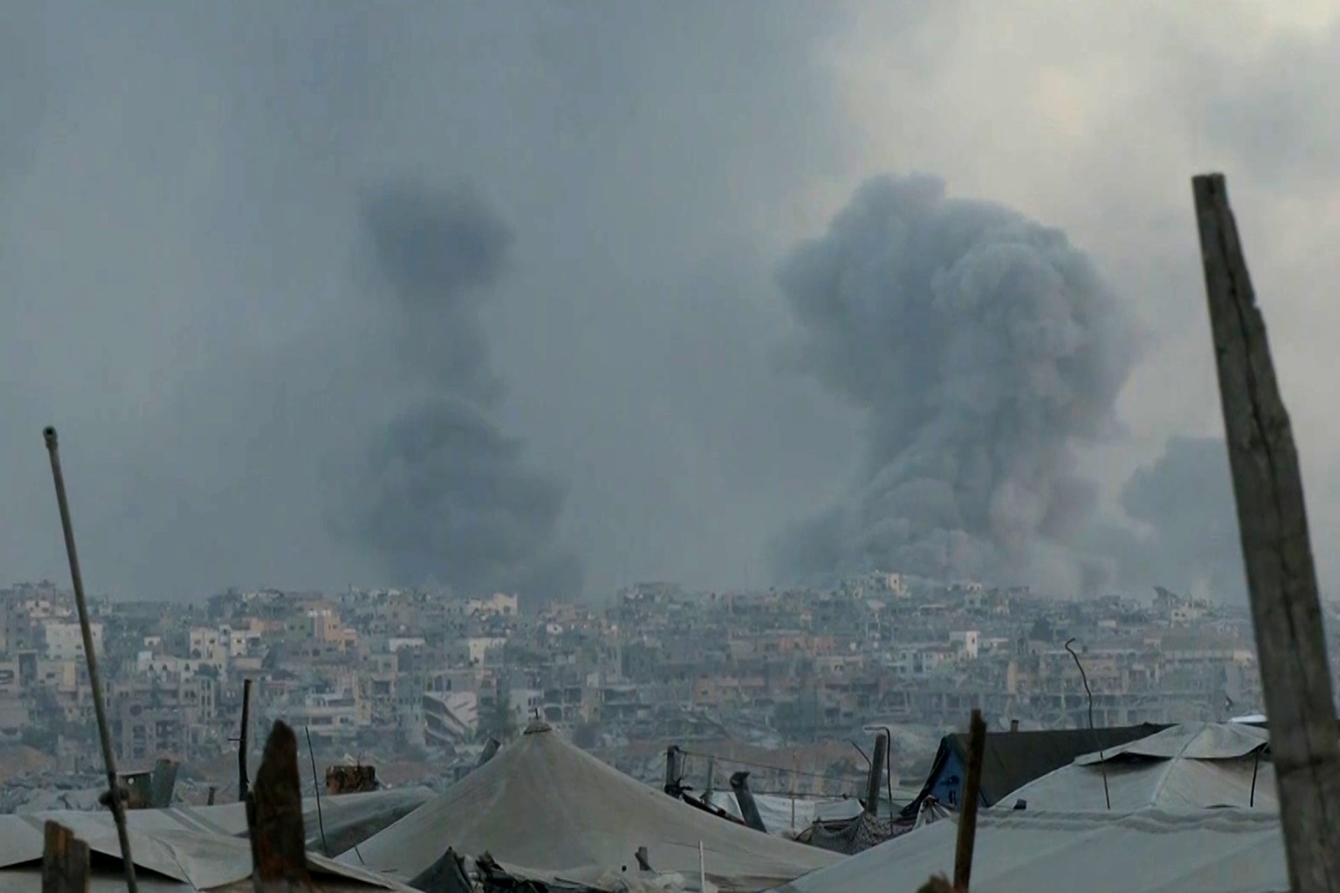 Israeli Airstrike Kills Five, Including Children, in Khan Younis