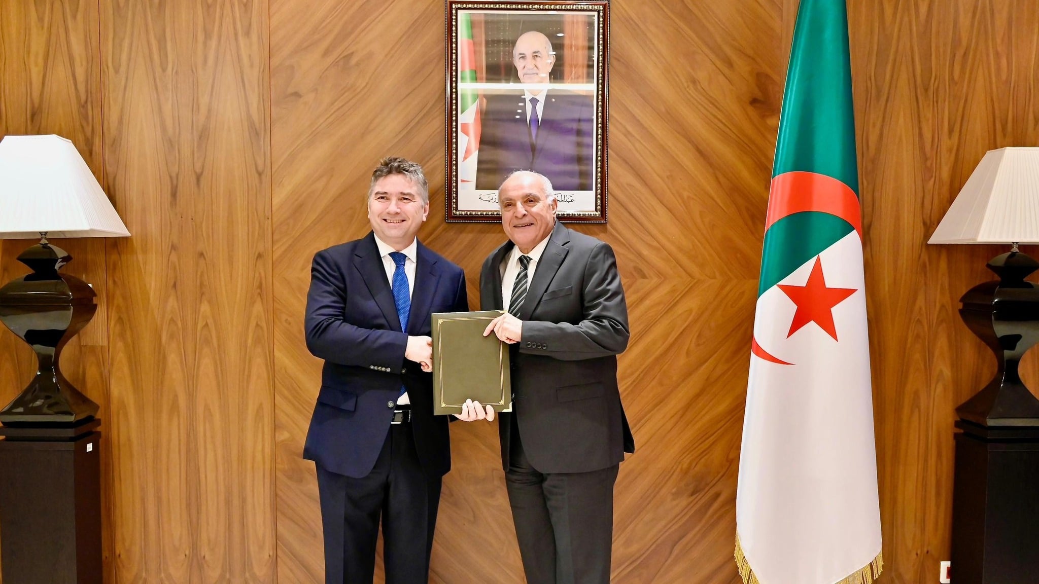 Attaf Receives Credentials from New Slovakian Ambassador