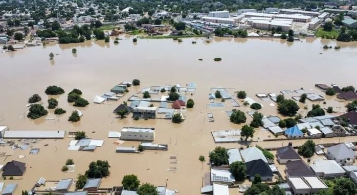 Sri Lanka Floods: Death Toll Soars Past 600, Hopes Fade for Missing
