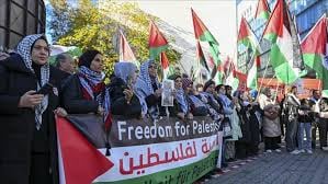 Berlin Rally Condemns Gaza Offensive, Supports Palestine