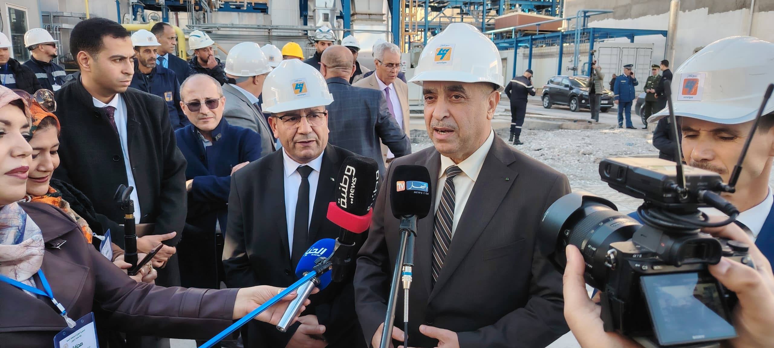 Algeria Gains Expertise in Power Plant Construction