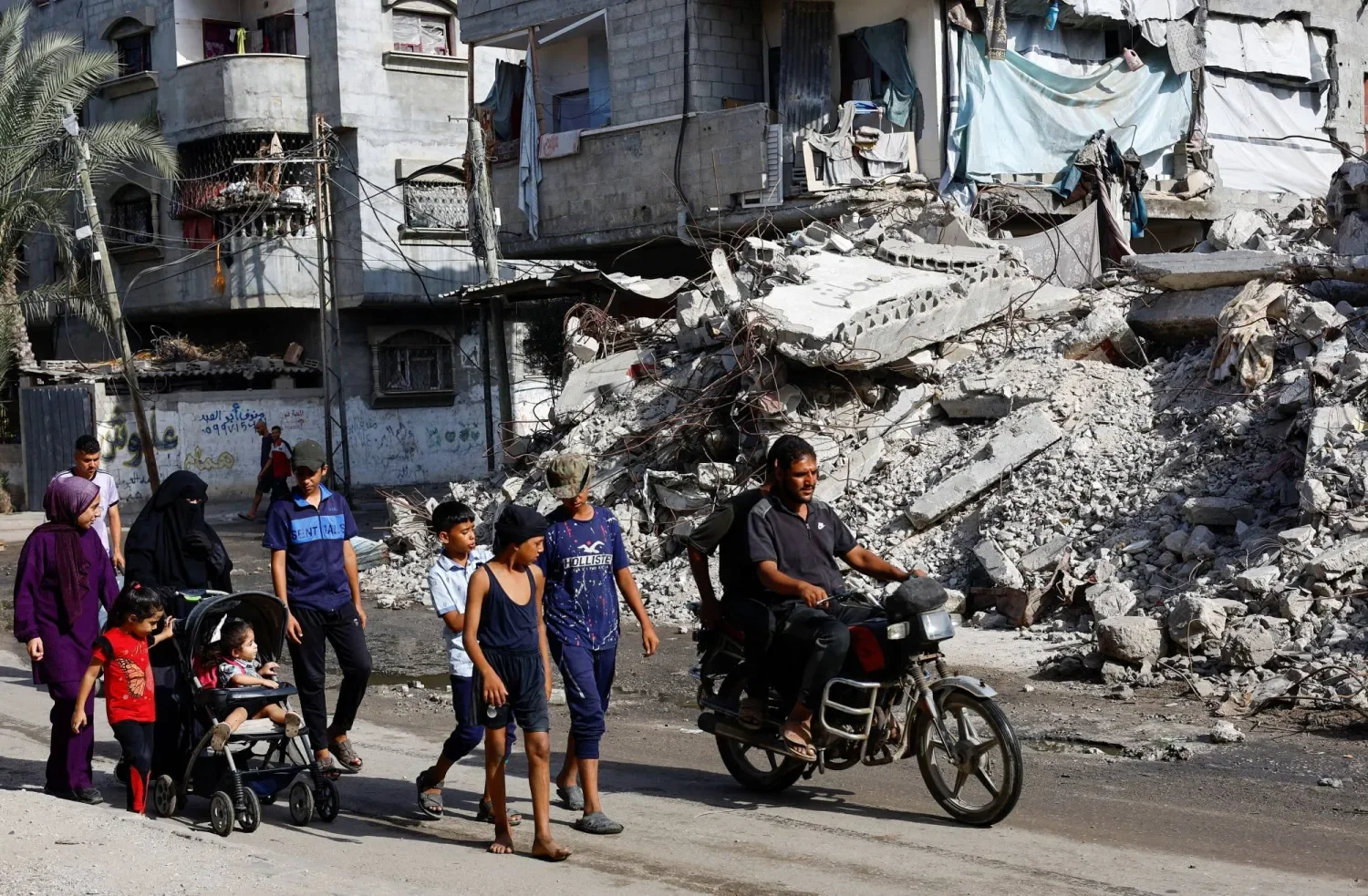 Gaza Humanitarian Crisis Deepens: Needs Outstrip Aid Capacity