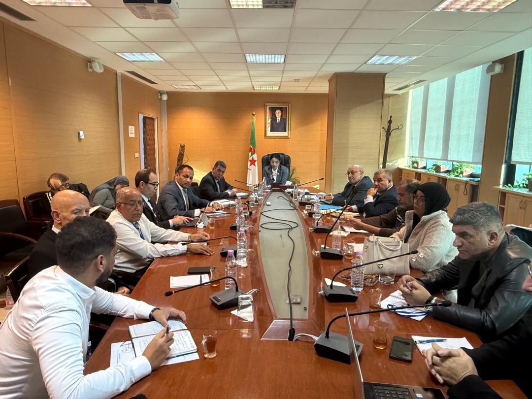 Minister Abdelatif Meets Consumer Protection Groups