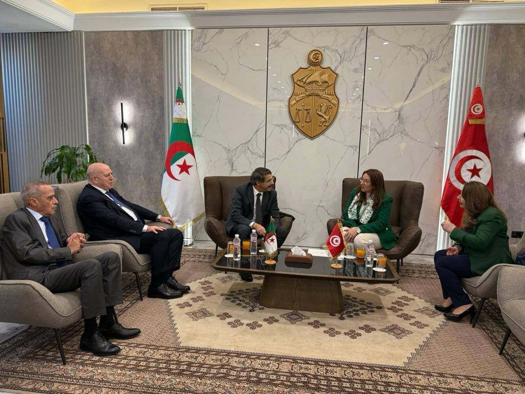 Algerian Ministers Attend High Joint Commission in Tunis