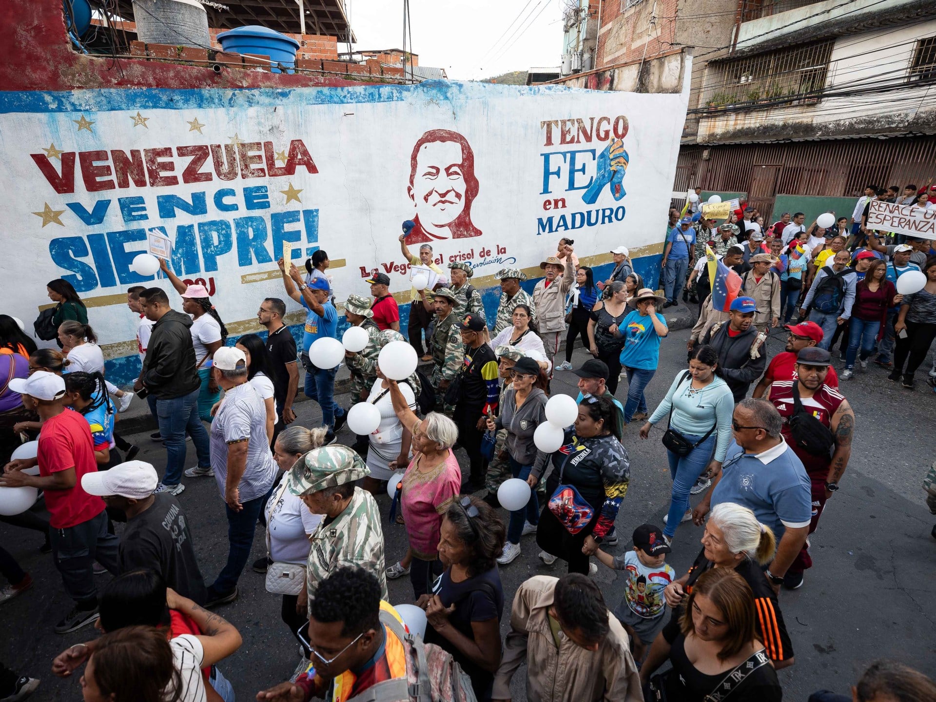 Venezuelan Protests Rally Behind Maduro, Denounce Foreign Interference