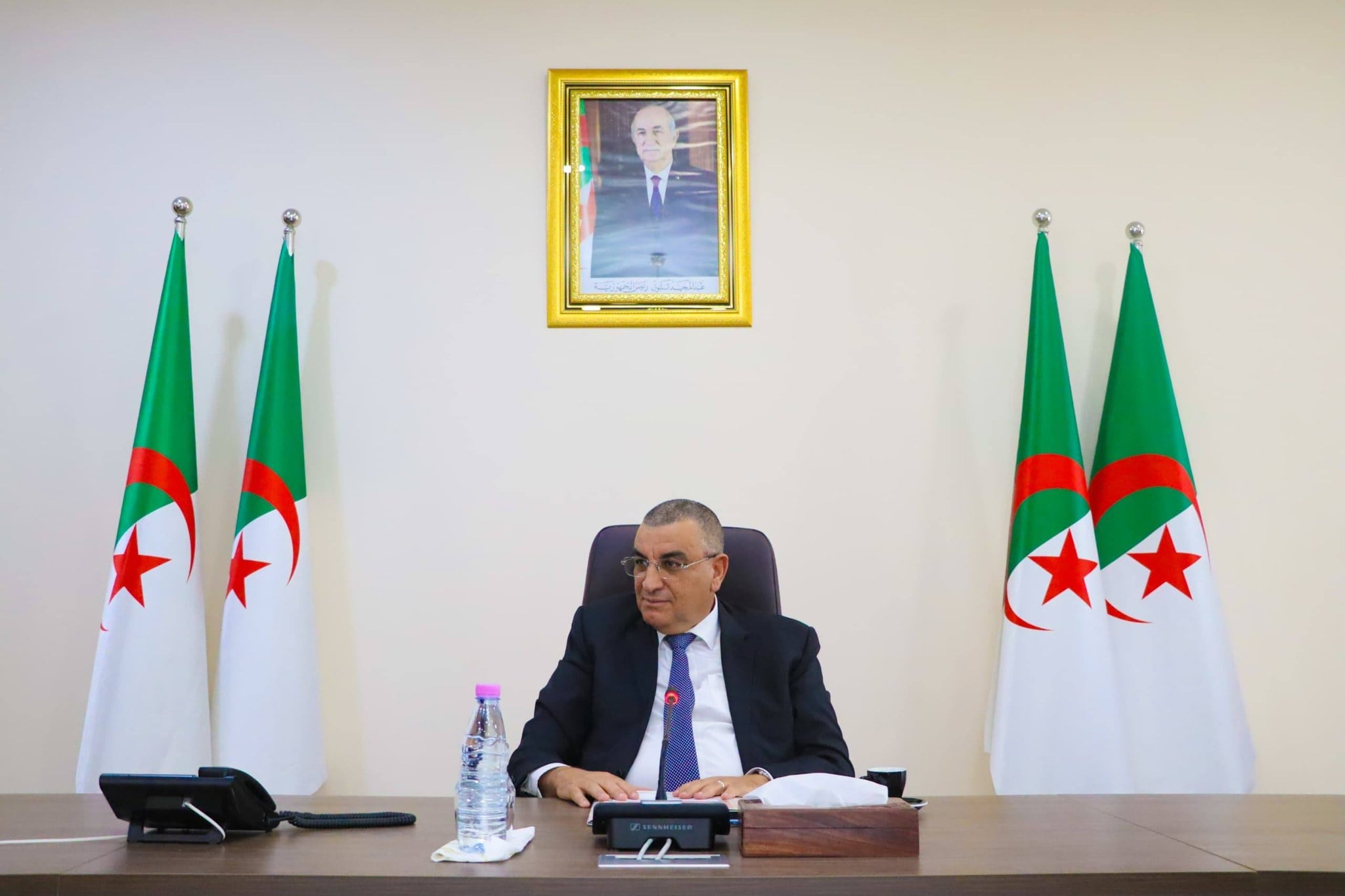 Minister Urges Completion of Western Mining Railway Project by Year’s End