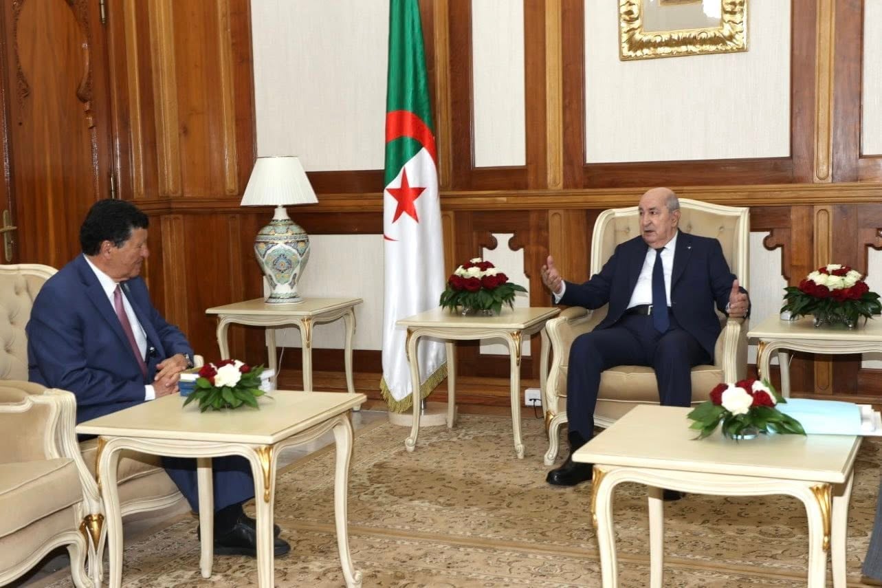 President Tebboune Meets with Professor Elias Zerhouni