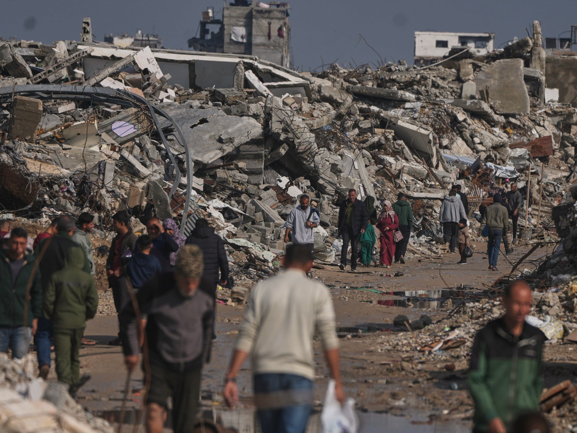 Israeli Airstrikes Hit Rafah and Khan Yunis Amid Truce Violations