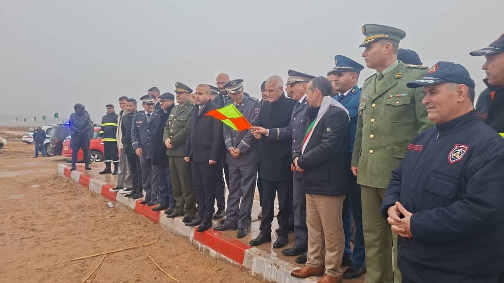 Civil Protection Agents Compete in National Desert Race in Djelfa
