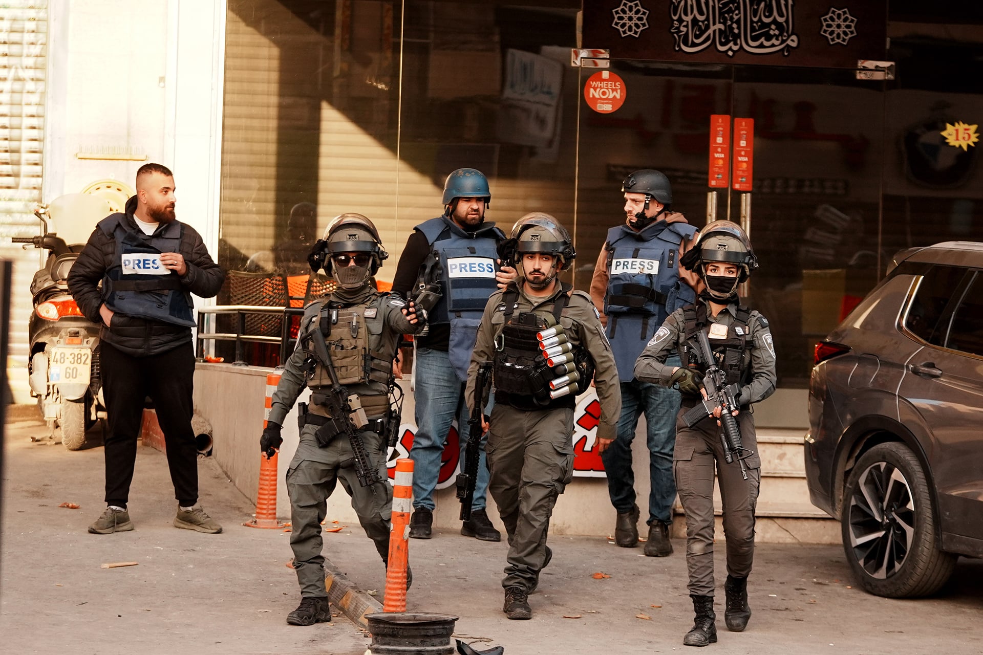 Israeli Forces Conduct Extensive Operation North of Jerusalem