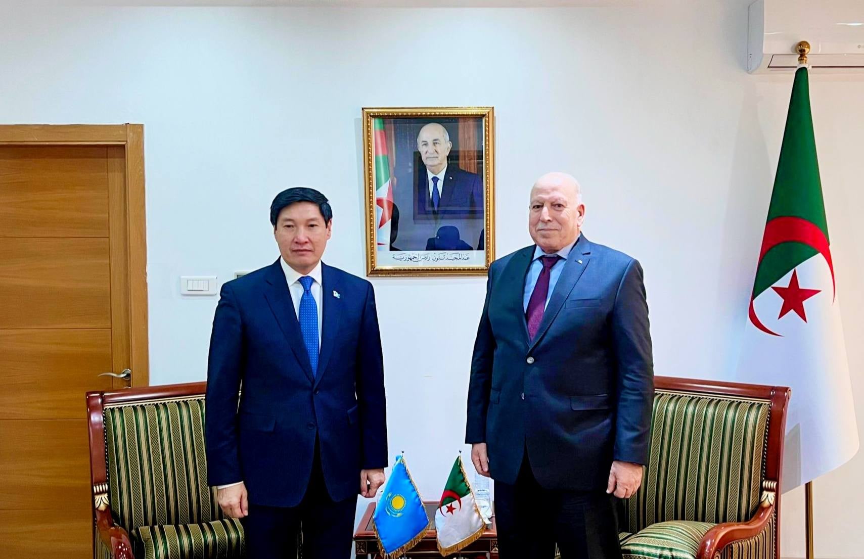 Algeria, Kazakhstan Explore Industrial Cooperation