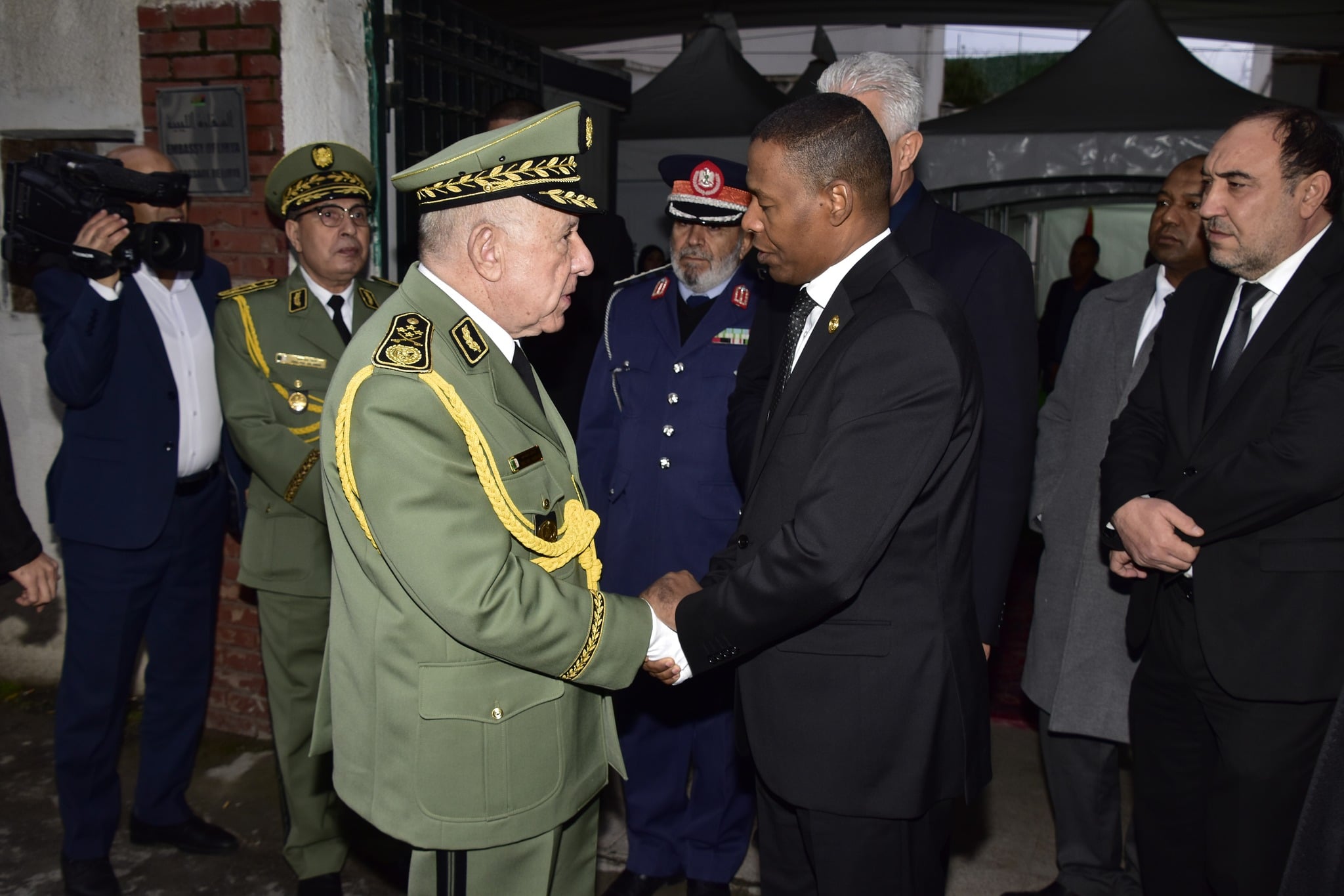 Algeria Mourns Loss of Libyan Army Chief in Plane Crash