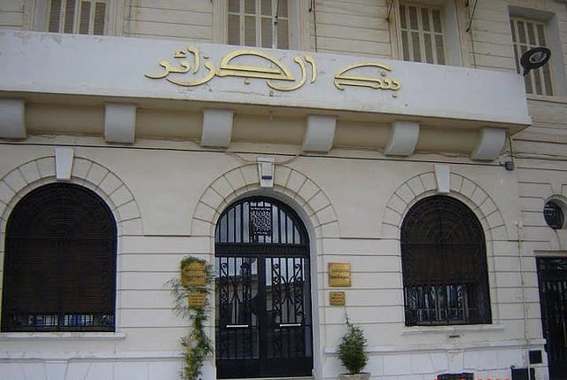 Bank of Algeria Tightens Rules on Travel Allowance