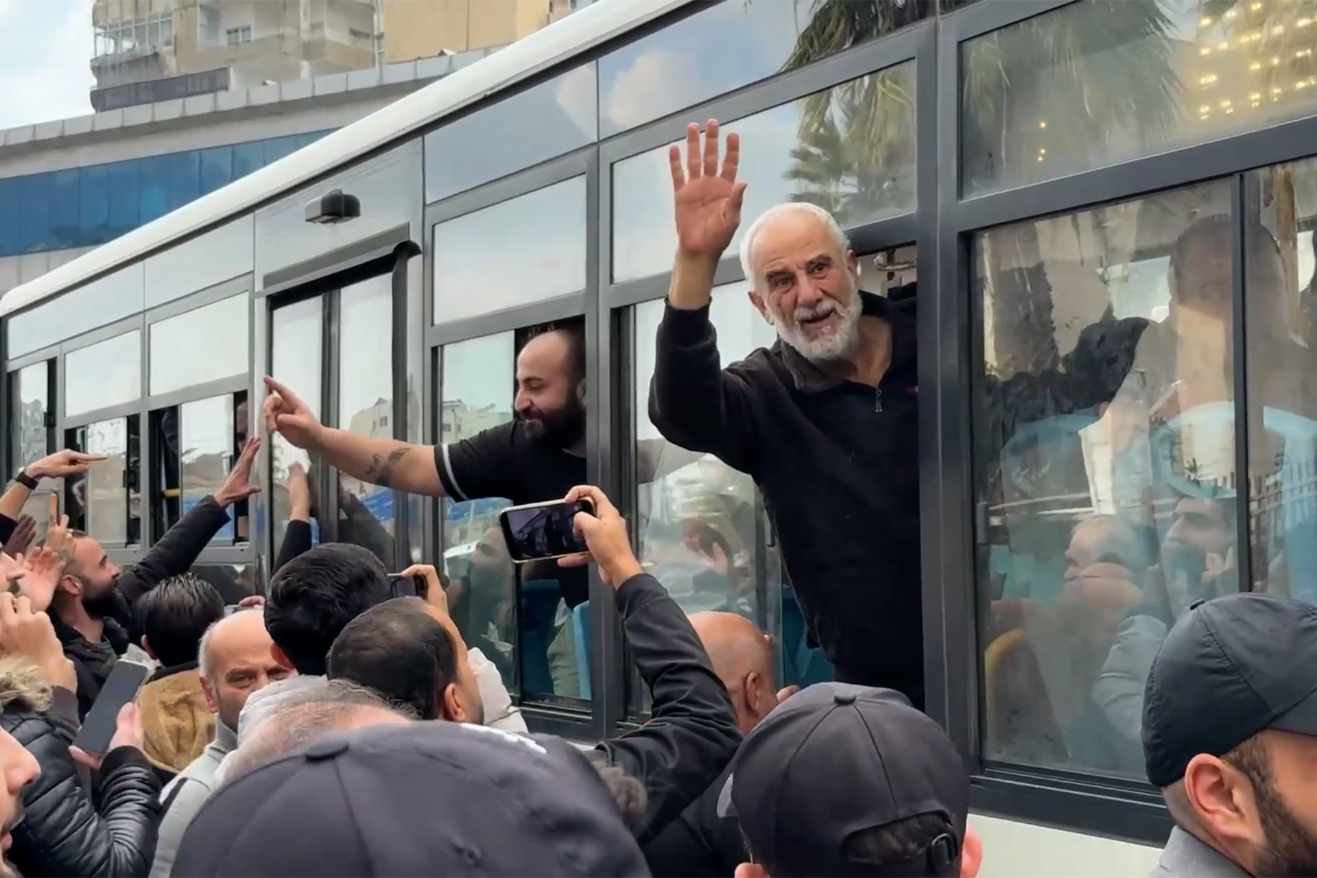 Syria Releases 70 Former Military Personnel