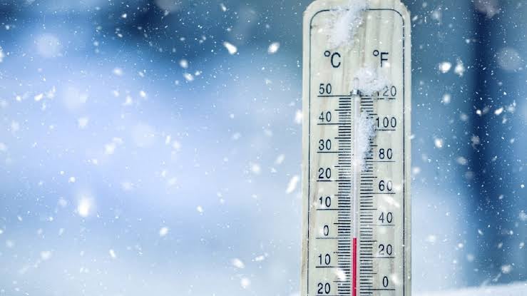 Temperature Drop Sweeps Across Several Algerian Provinces