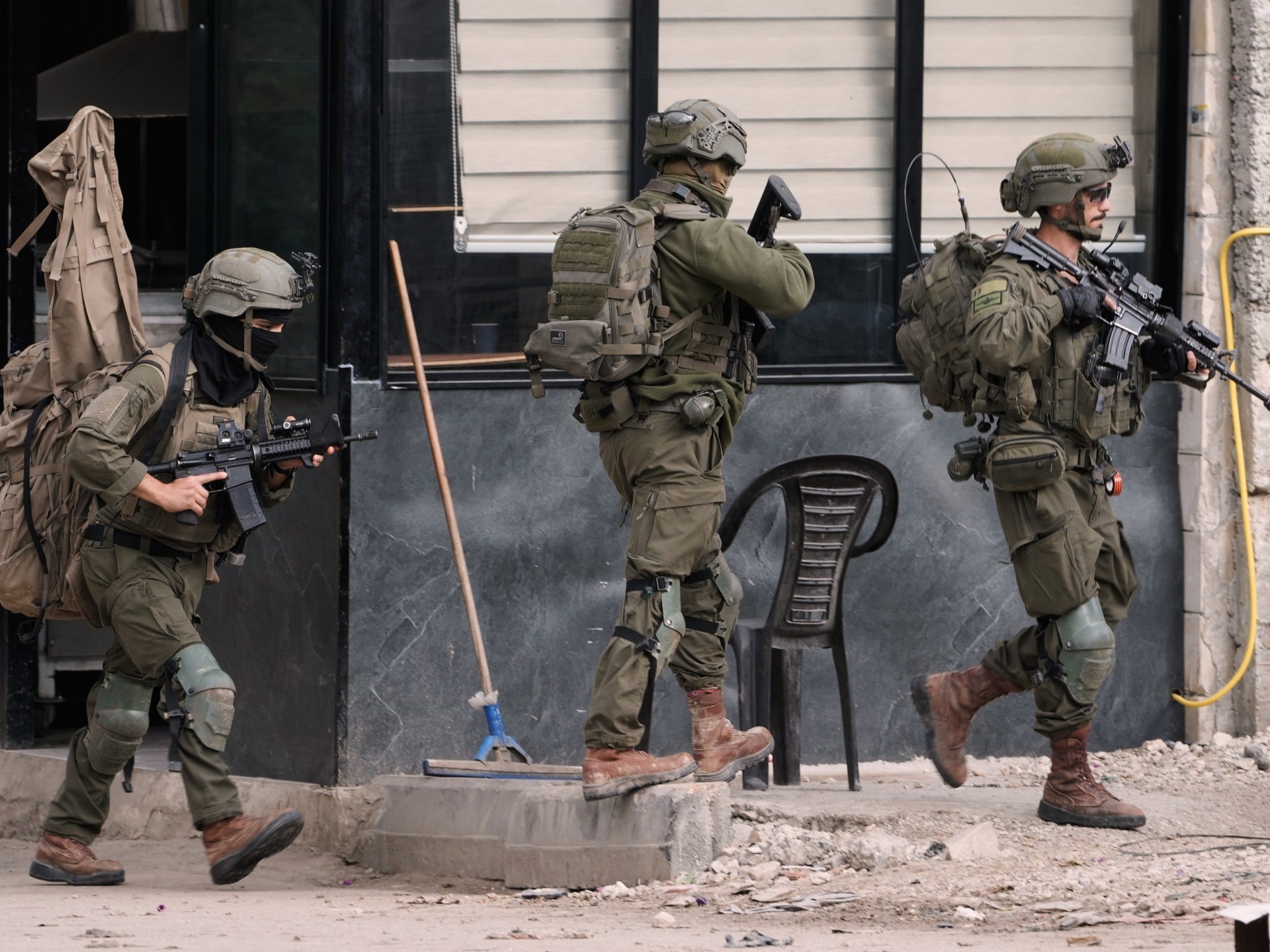Israeli Forces Impose Curfew, Intensify Raids in Qabatiya