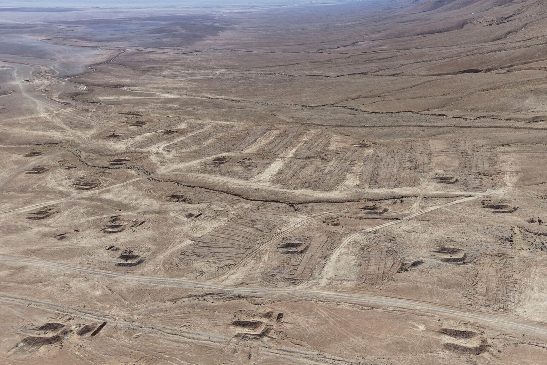 Syria Investigates Mass Grave Linked to Assad Era