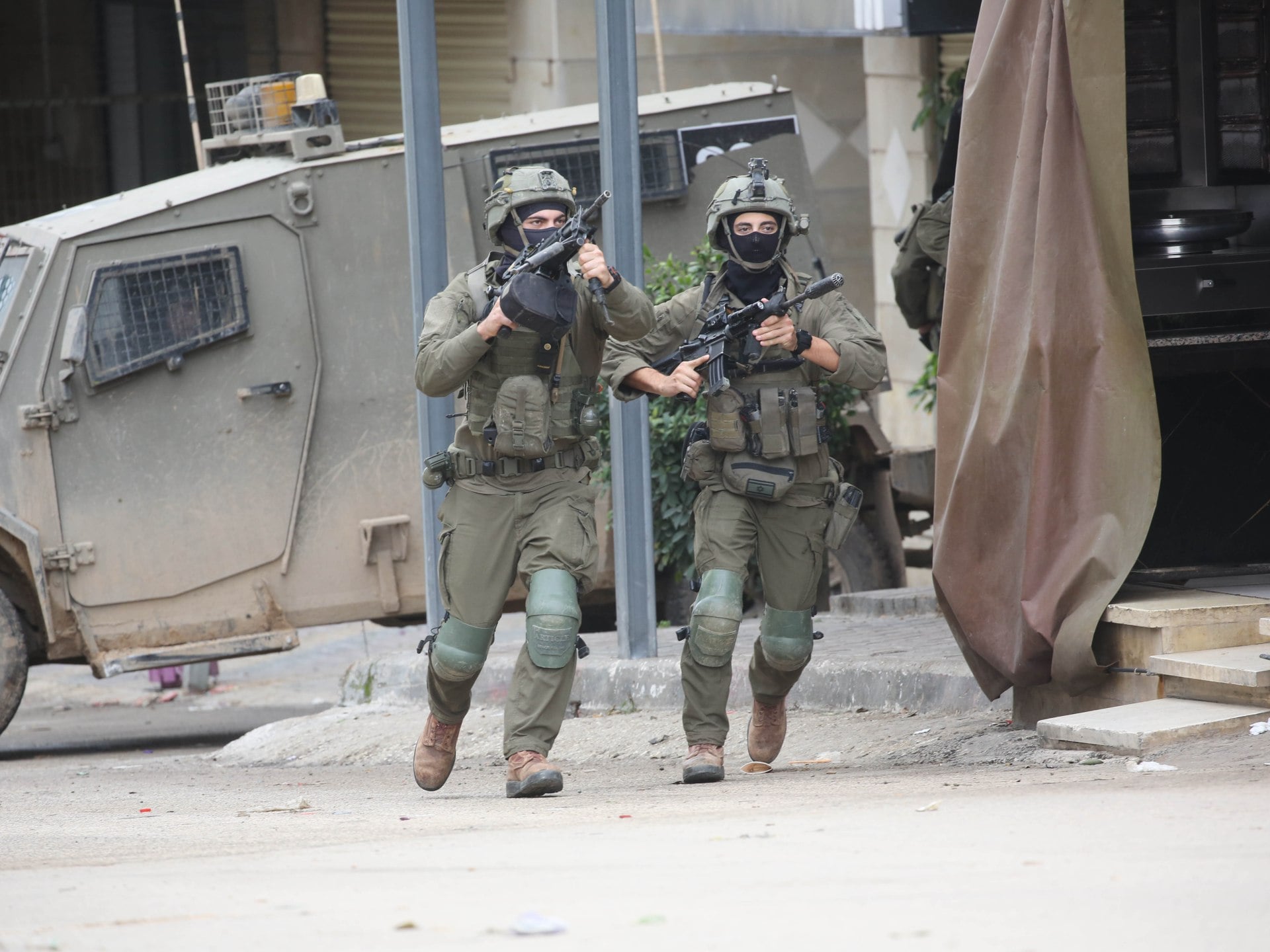 Israeli Forces Kill Palestinian, Burn Home in West Bank Raids