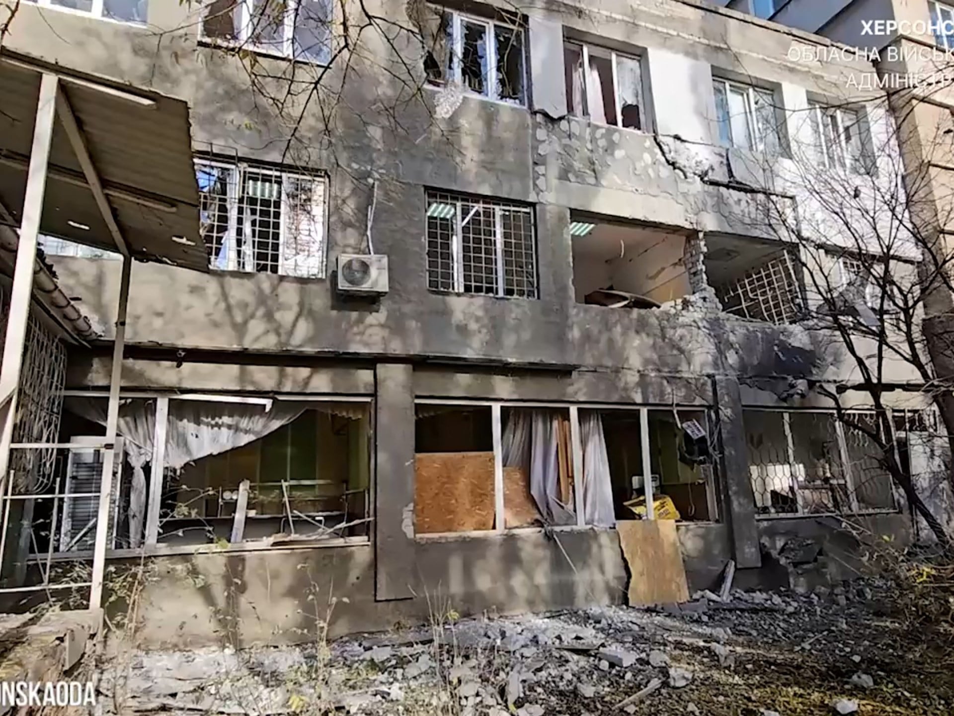 Kherson Region Rocked by Deadly Attacks; Russia, Ukraine Trade Blame