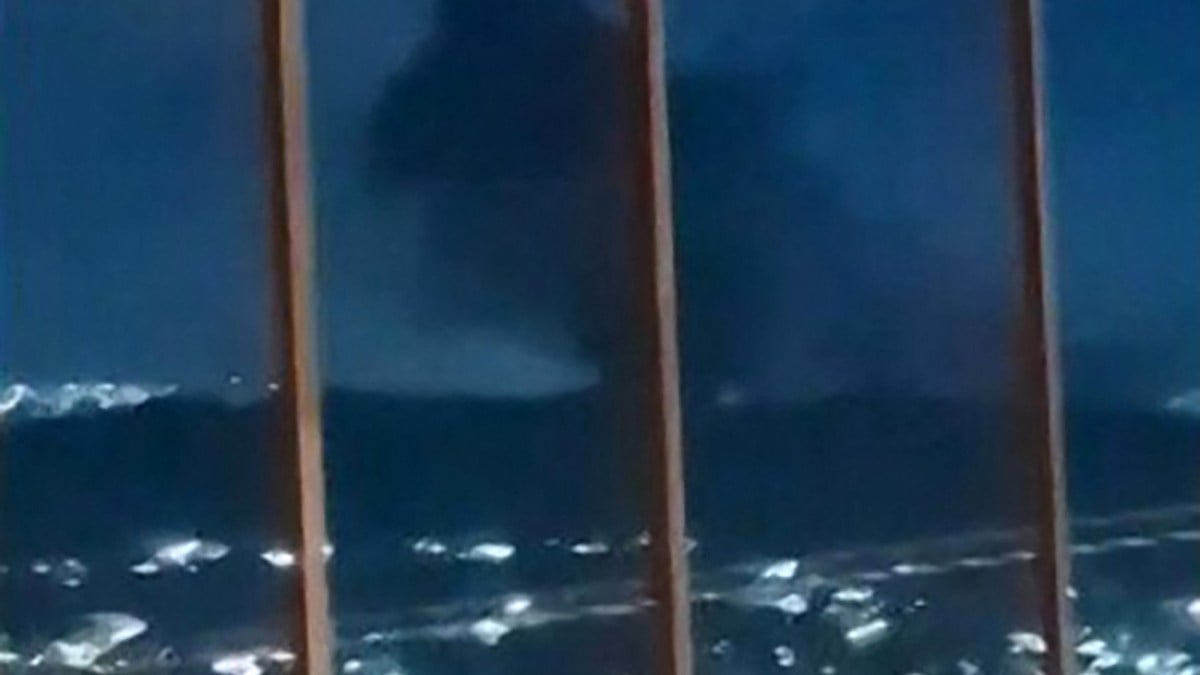 Venezuela Accuses US of Airstrikes Amidst Rising Tensions