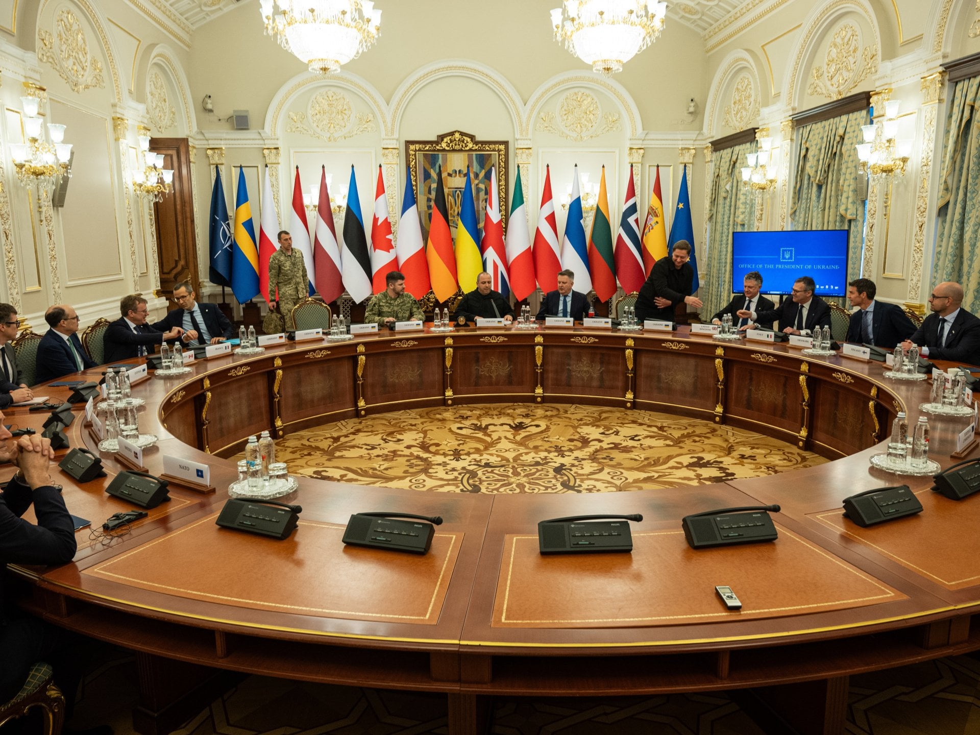 France Seeks US-Europe Unity on Ukraine Security Guarantees