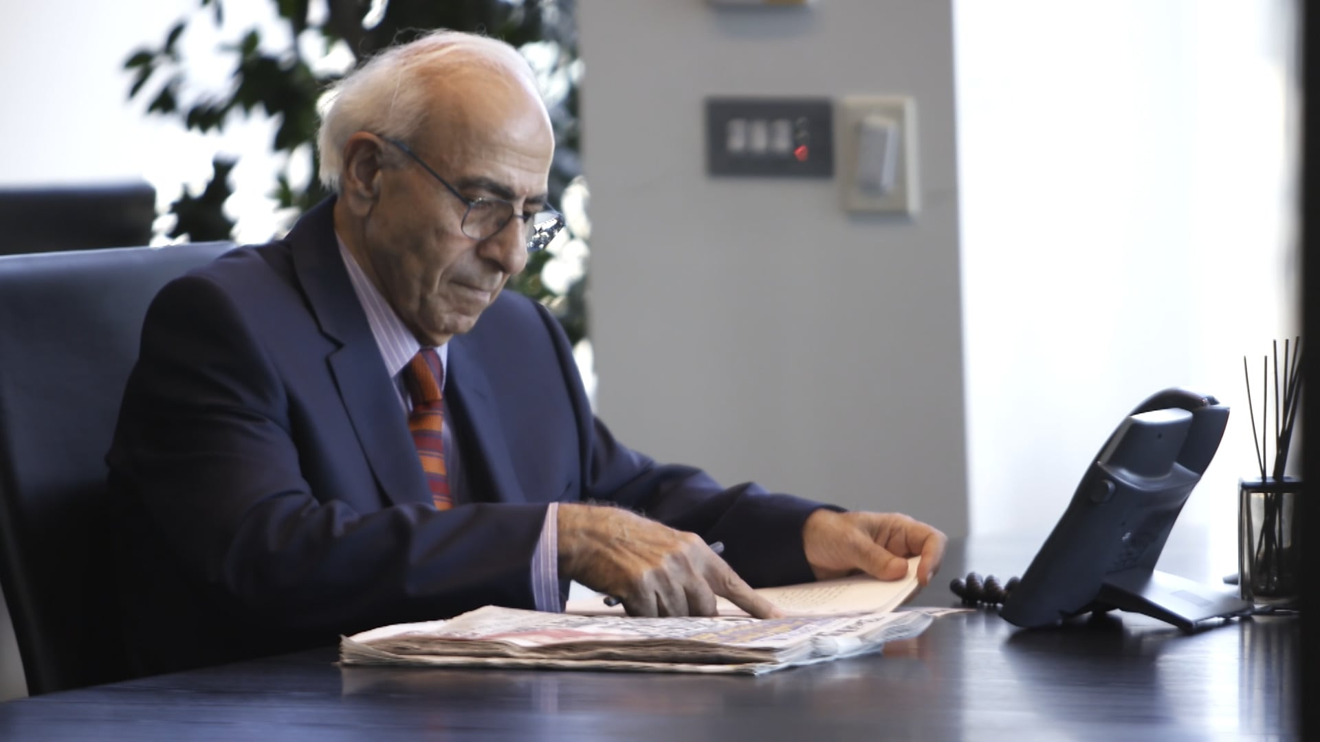 Remembering Jamil Azar: Broadcasting Legend and Al Jazeera Pioneer