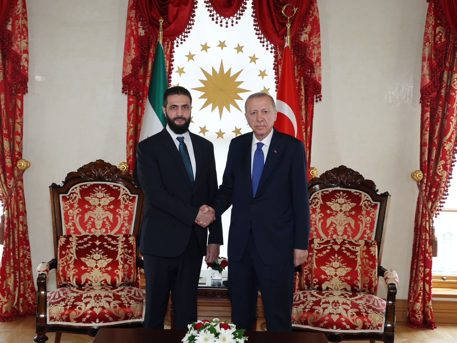 Syrian President Shar’a Discusses Aleppo Situation with Erdoğan and Macron