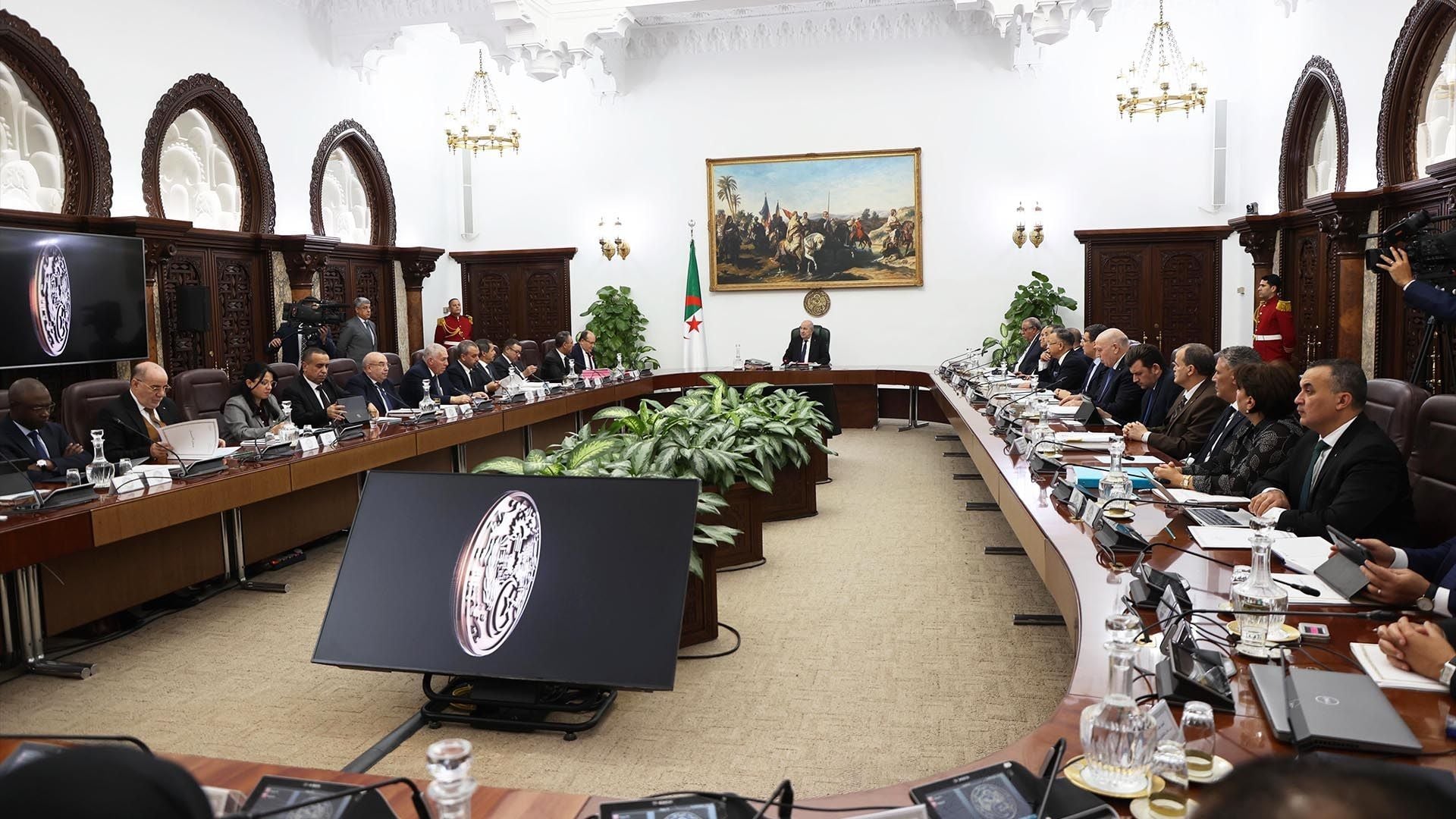 Cabinet Meeting Focuses on Digitalization, Agriculture Roadmap