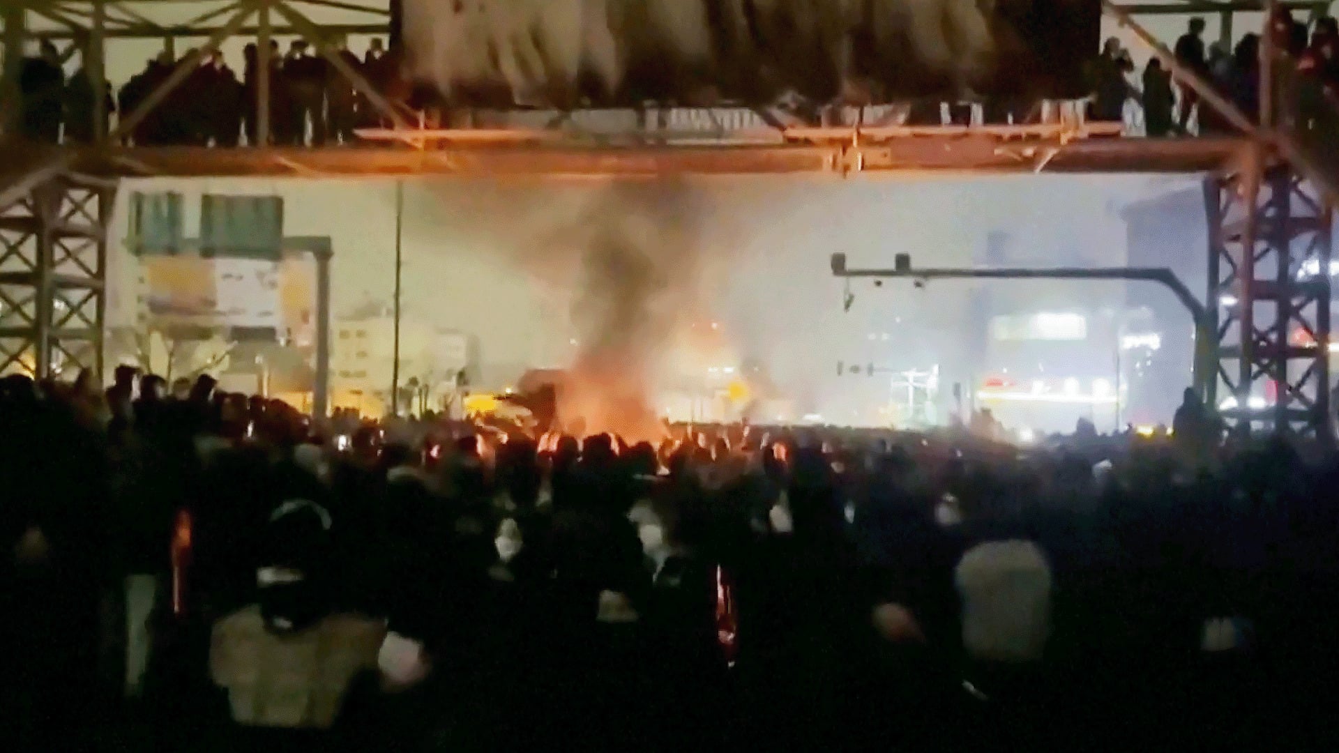 Iran Protests Enter Third Week Amidst Internet Blackout