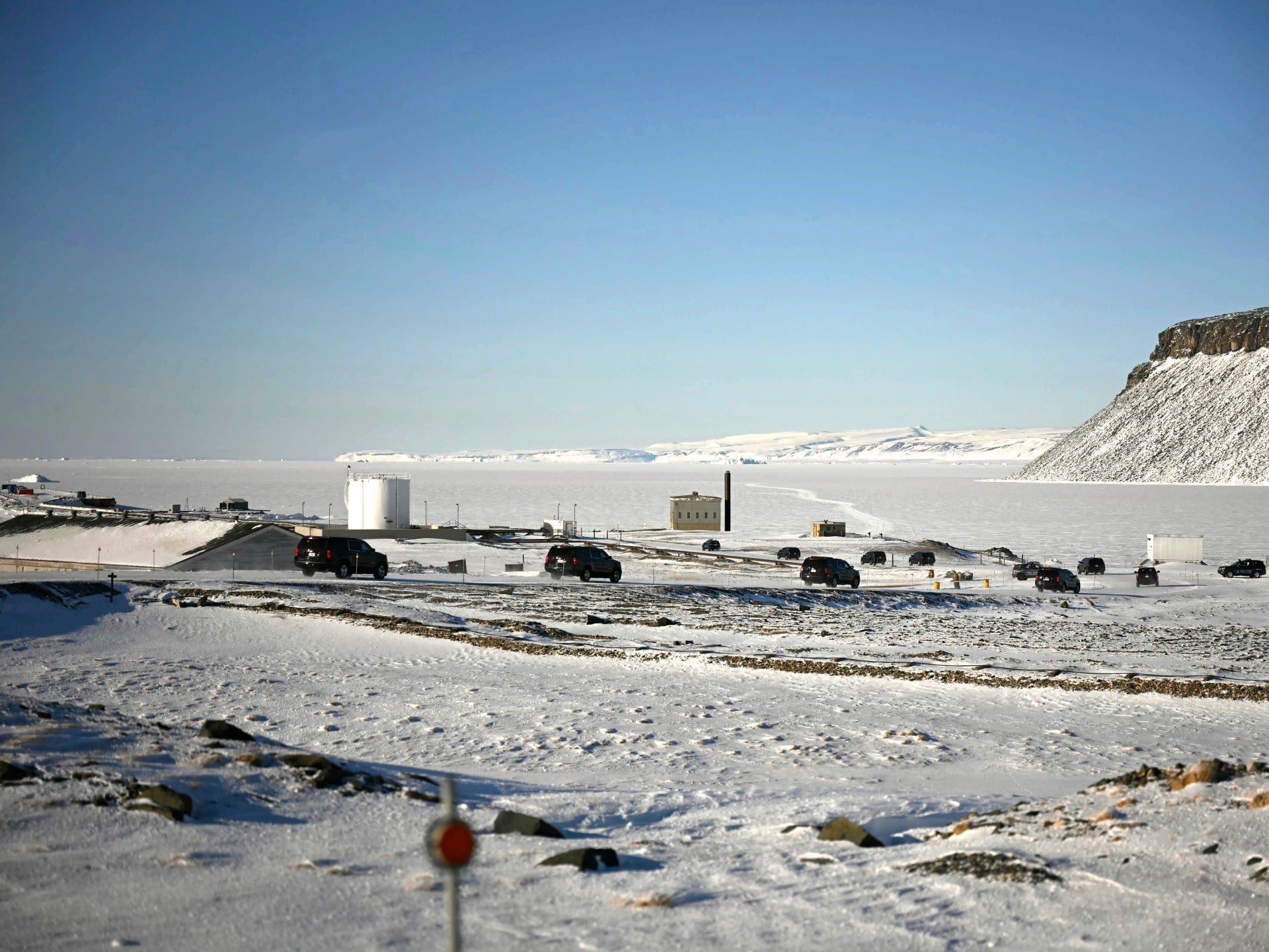 Trump Insists on Greenland Acquisition, Downplays NATO Concerns