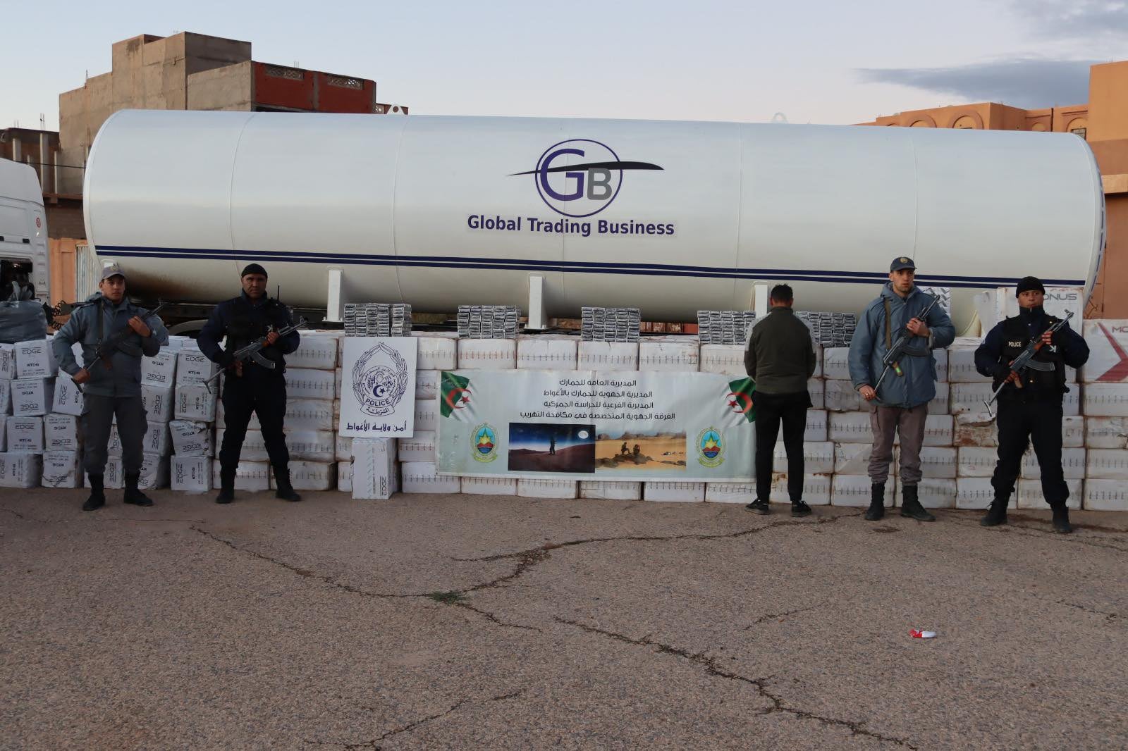 Authorities Seize 31,000 Cartons of Foreign Cigarettes in Laghouat