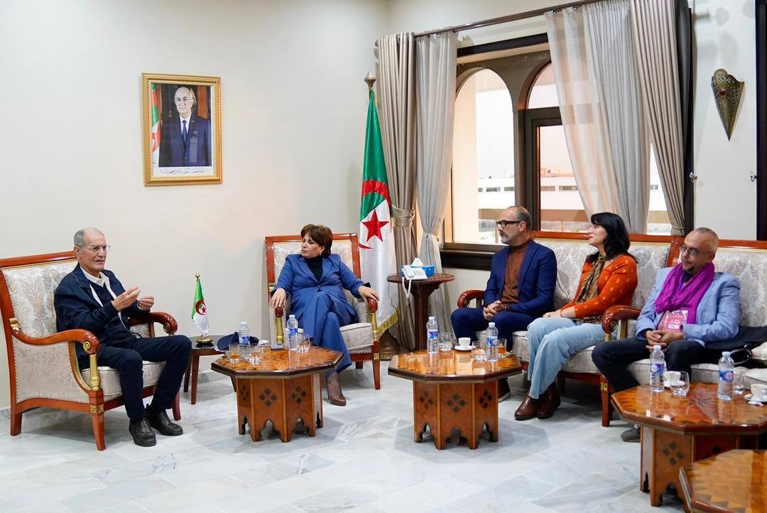 Minister Ben Daouda Engages Film Professionals in Collaborative Meeting