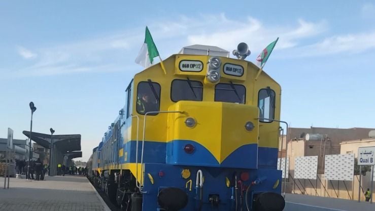 Béchar-Tindouf Railway Line Trials Begin: A Major Step Forward