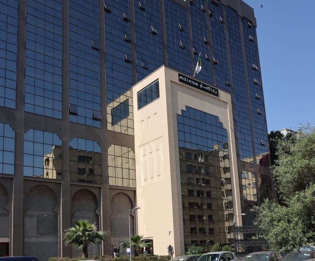 Communication Ministry Issues Transparency Warning to Media