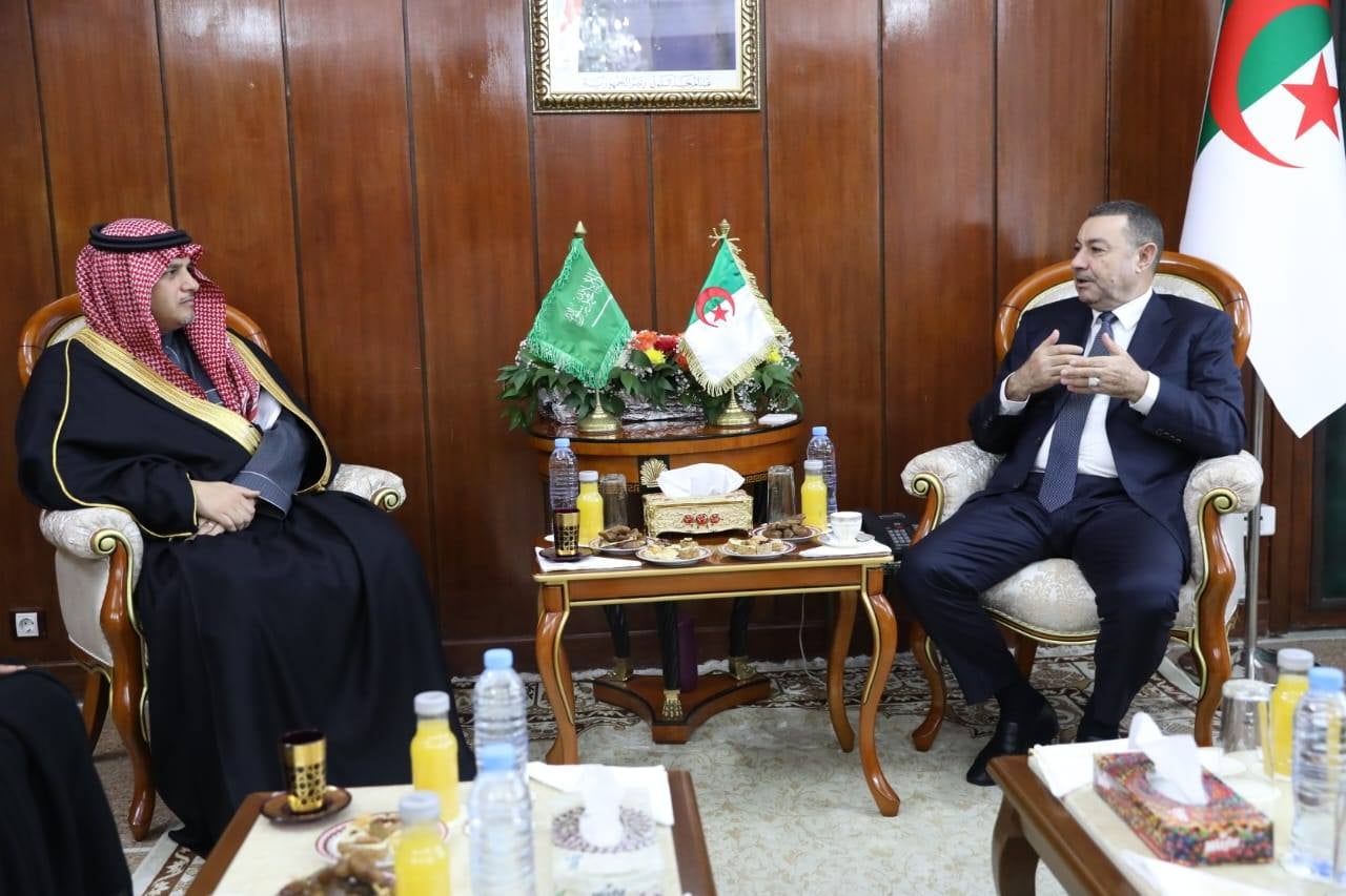 Minister Saioud Welcomes President of Naif Arab University