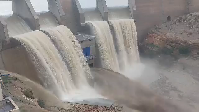 Mascaras Oued El-Tahat Dam Reaches Full Capacity