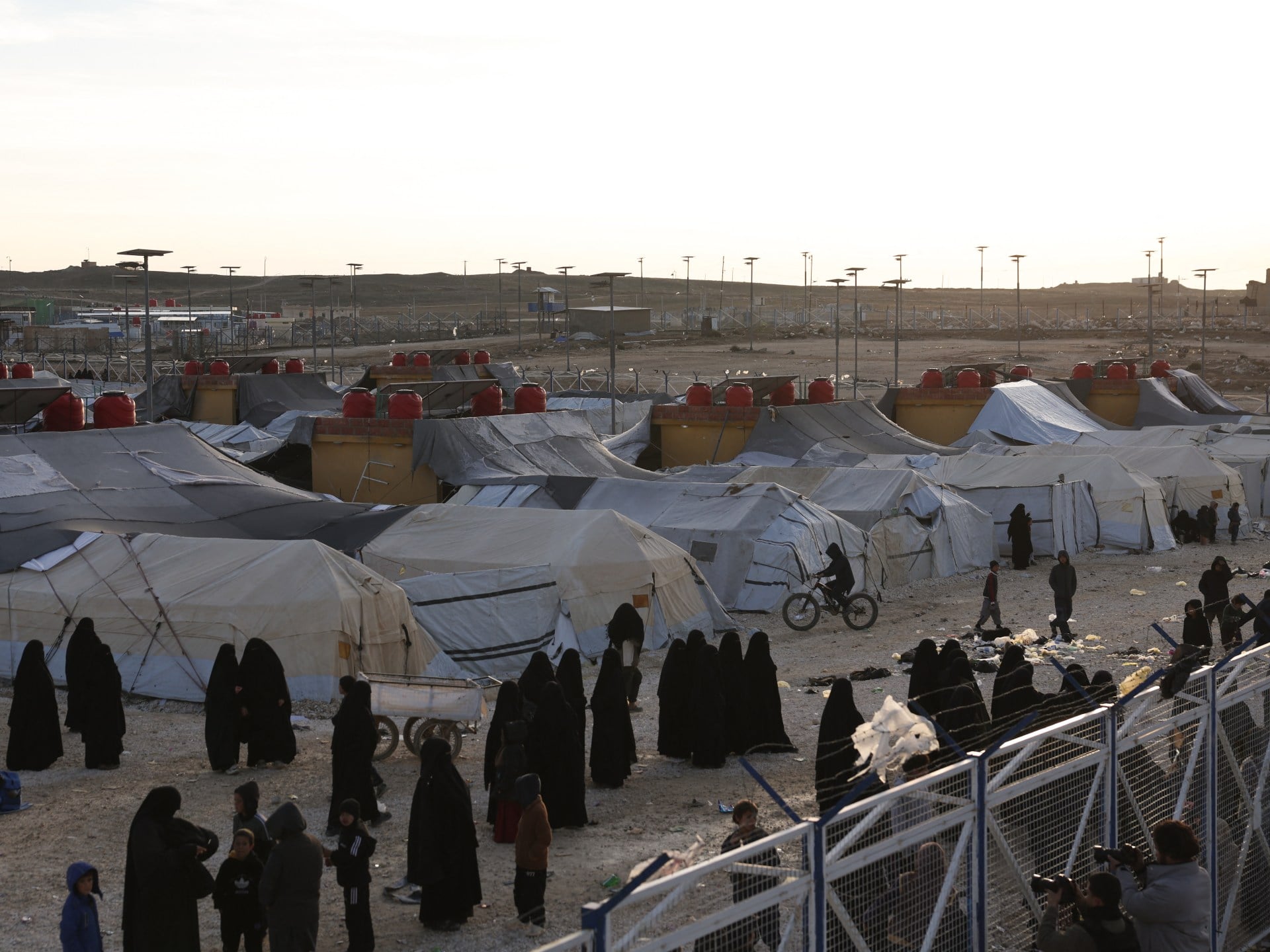 Syrian Forces Intensify Search for Escaped ISIS Detainees