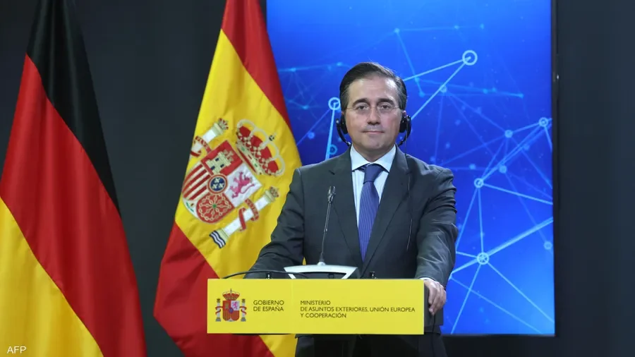 Spain Urges EU to Form Joint Army as Deterrent Measure