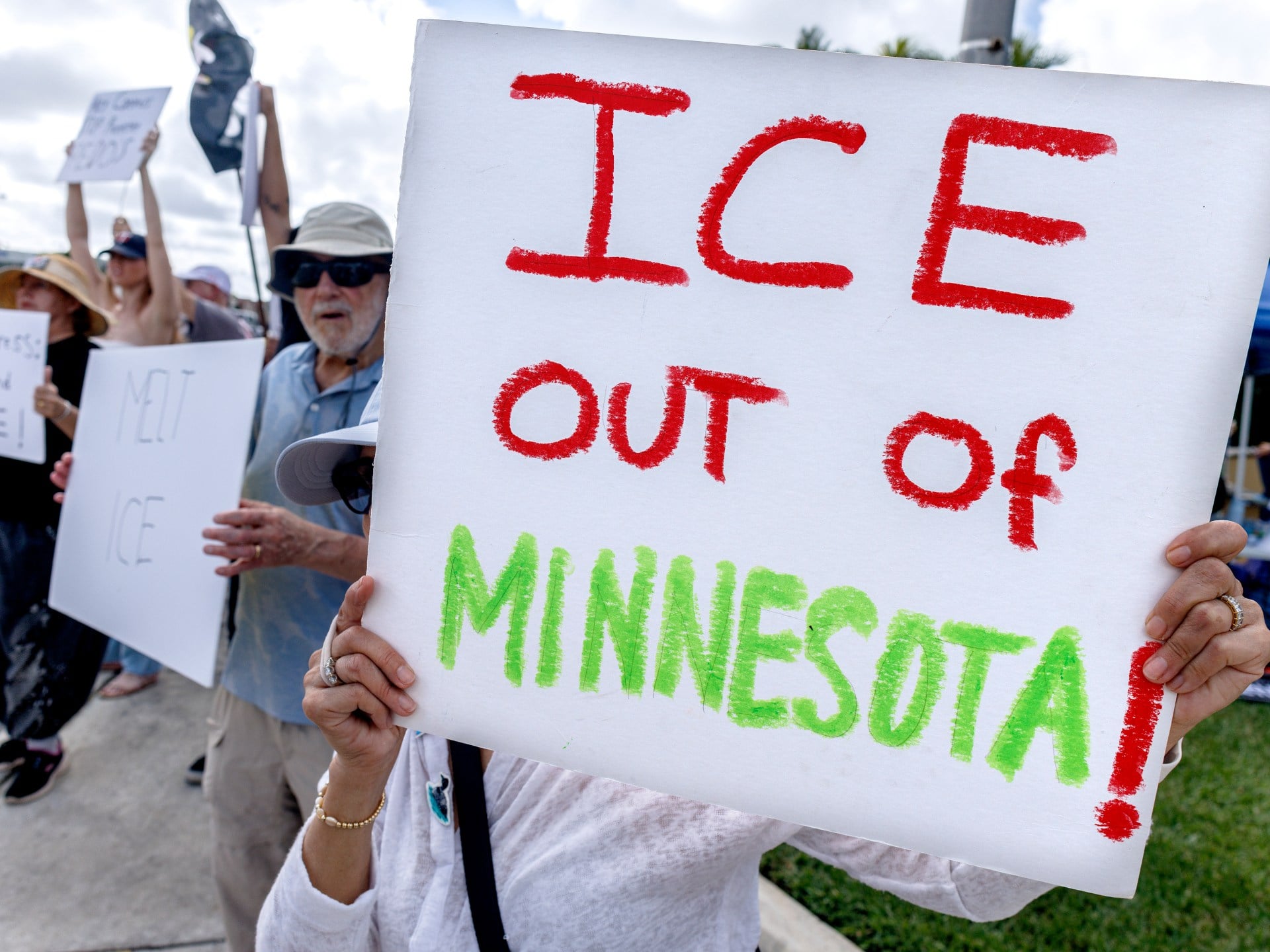 Trump-Minneapolis Feud Escalates; Democrats Threaten Shutdown