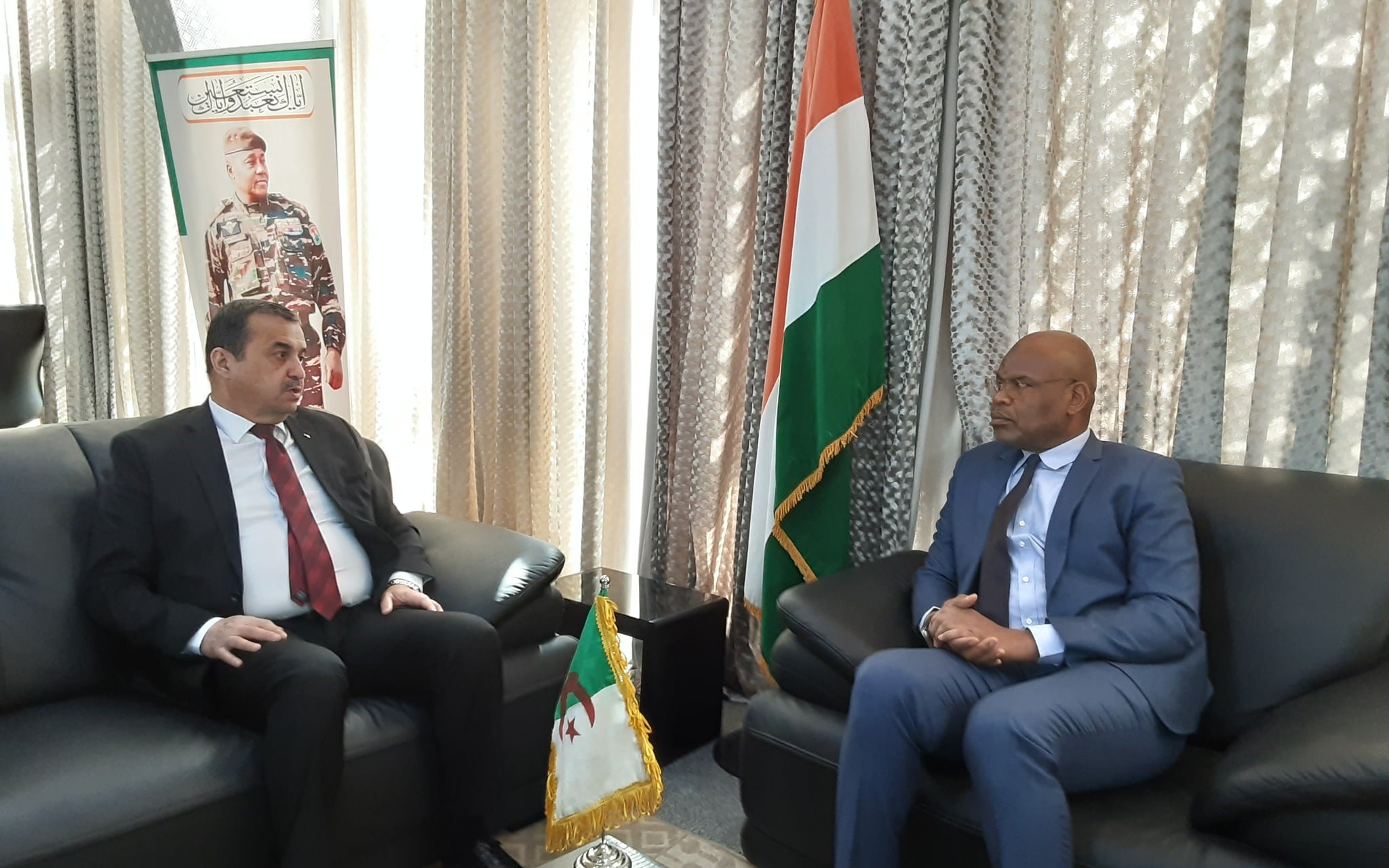 Trans-Saharan Gas Pipeline Dominates Arqab-Niger Counterpart Talks