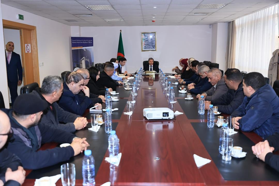 Minister of Communication Meets with Officials of Electronic Media Websites