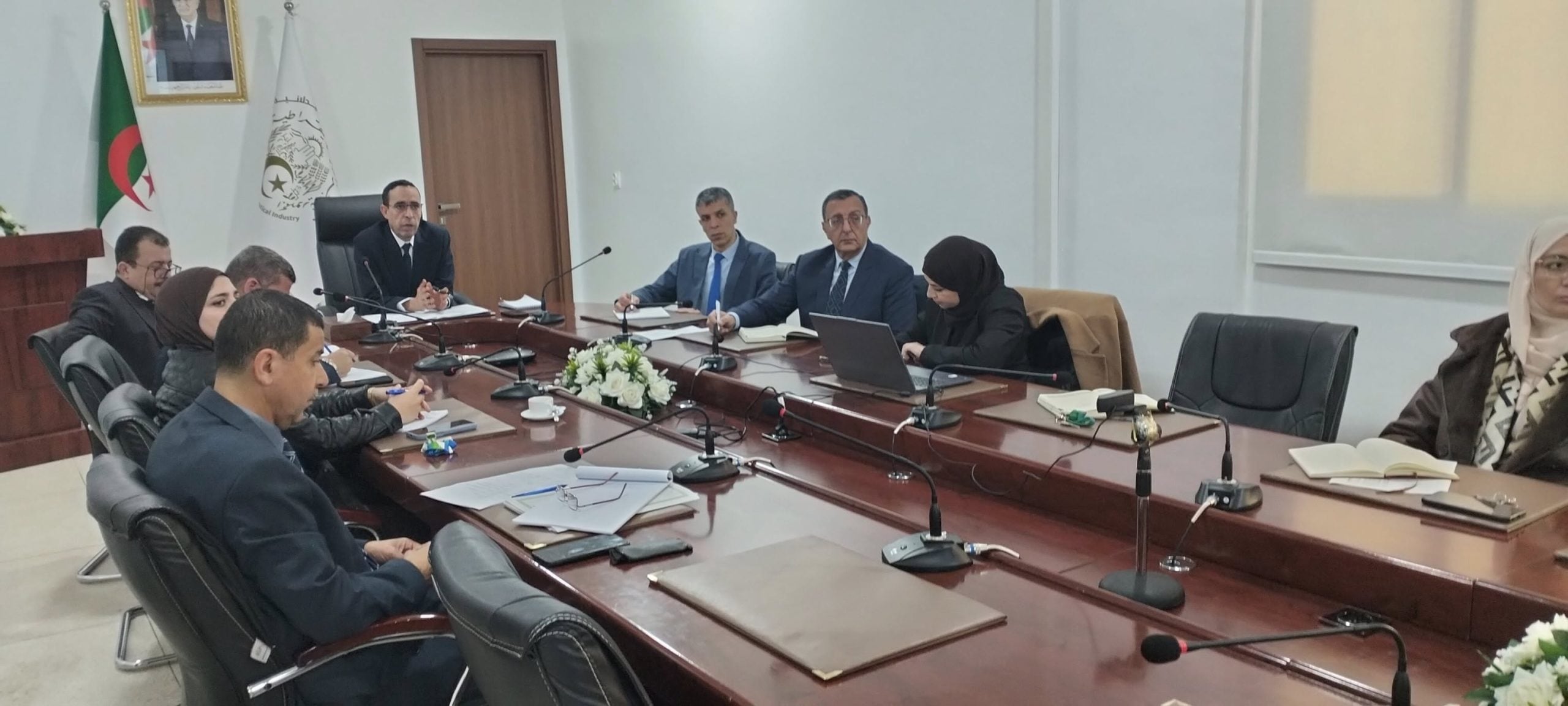Algeria and Oman Discuss Joint Projects in the Pharmaceutical Industry