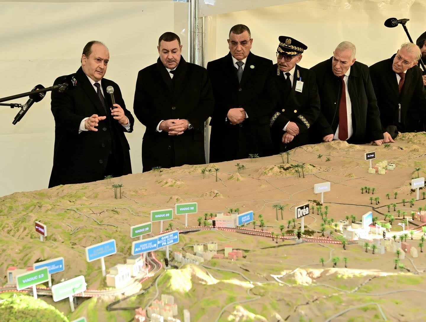 Seifi Gharib Inspects Progress of Eastern Mining Line Doubling and Modernization Project