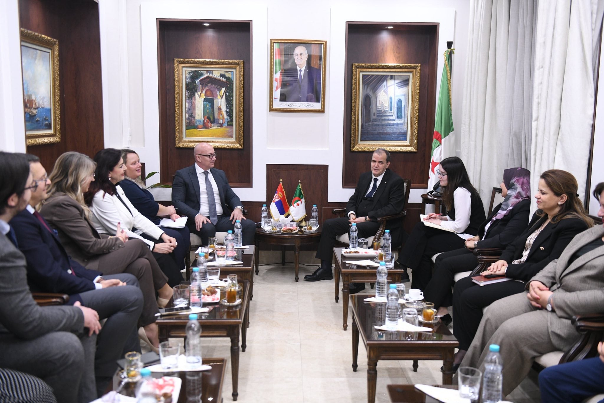 Rezig and Bendouda Receive Serbian Parliamentary Delegation