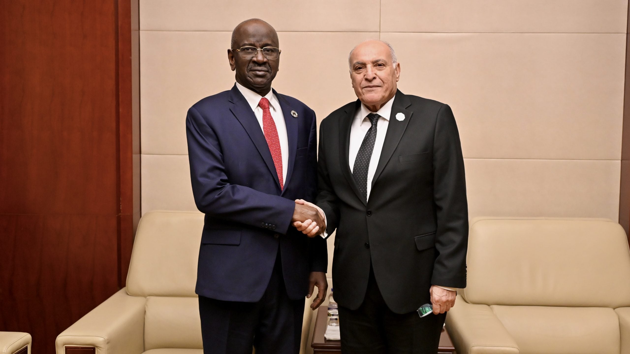 Attaf holds talks in Addis Ababa with his Mauritanian counterpart