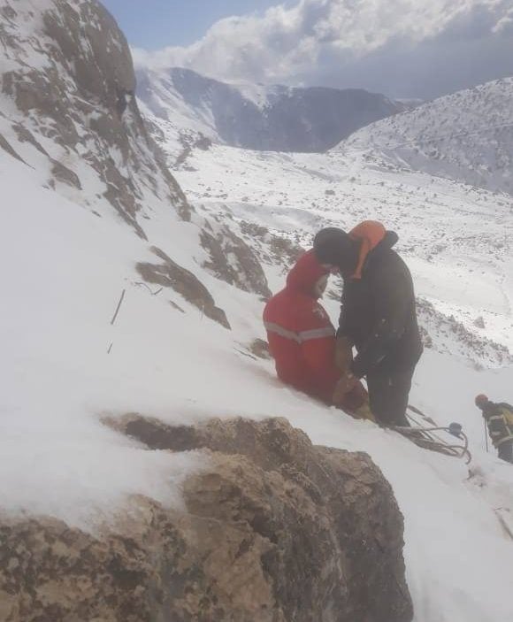 Bouira: Two people rescued from Al-Wakrif cave in Tikjda